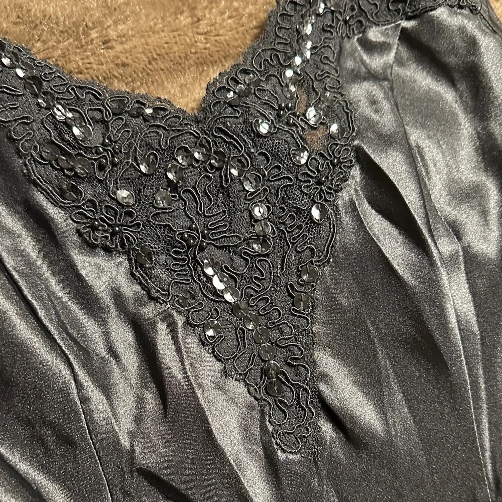Vintage Victoria's Secret Elegant Black Lace Chemise